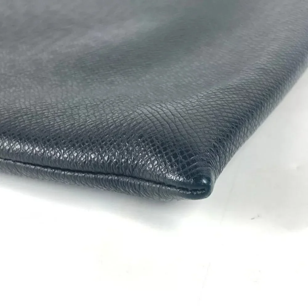 LOUIS VUITTON M30086 Taiga Pochette Apollo Pouch Bag Clutch bag